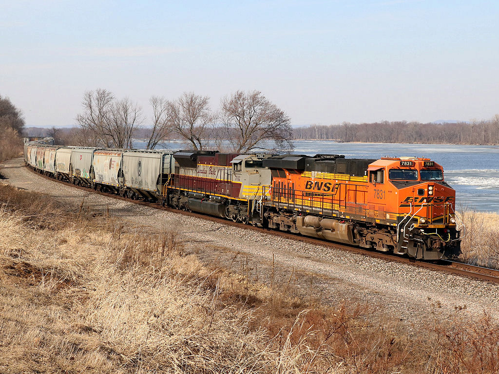 BNSF 7831